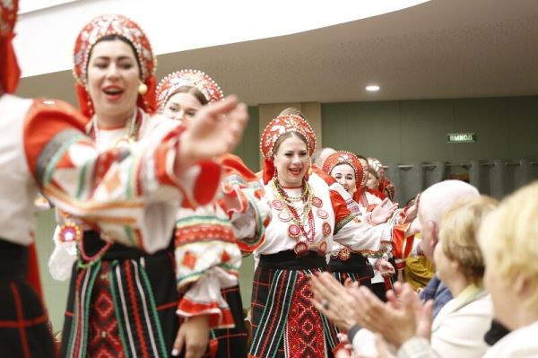 Ансамбль песни и танца «Белогорье» завершил гастрольный тур